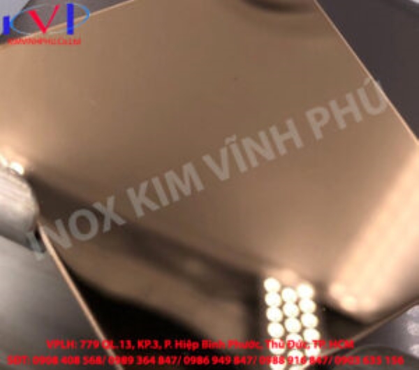 Inox tấm vàng đồng mặt bóng - Công Ty TNHH Sản Xuất Thương Mại Dịch Vụ Kim Vĩnh Phú